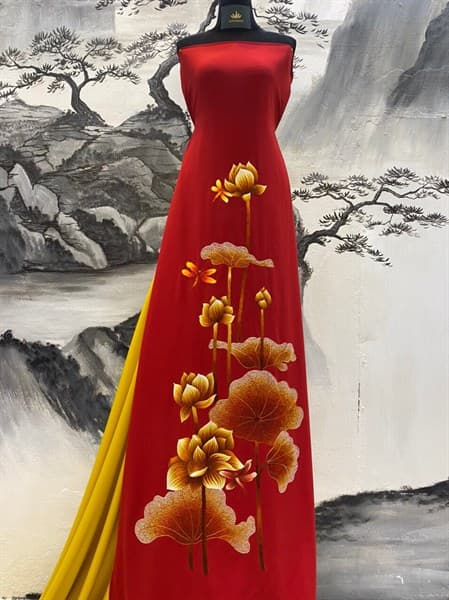 V Đỏ hồng nhung thêu tay